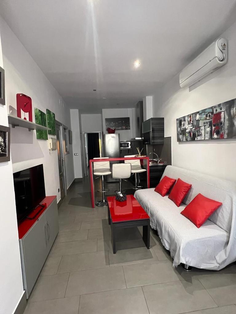 180 Home Un Sueno En El Corazon De Triana Voluntad Севиля Екстериор снимка